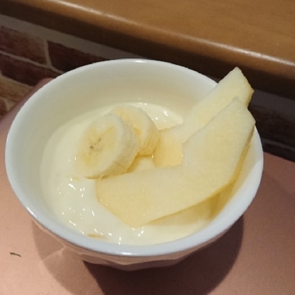 Anoaさん  
こんにちは♪
ブルーベリー無くてバナナで作りました。りんごの甘さがおいしかったです(о´∀`о)